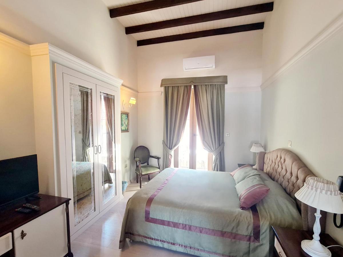 Sofia Boutique Hotel Kerýnia Eksteriør bilde