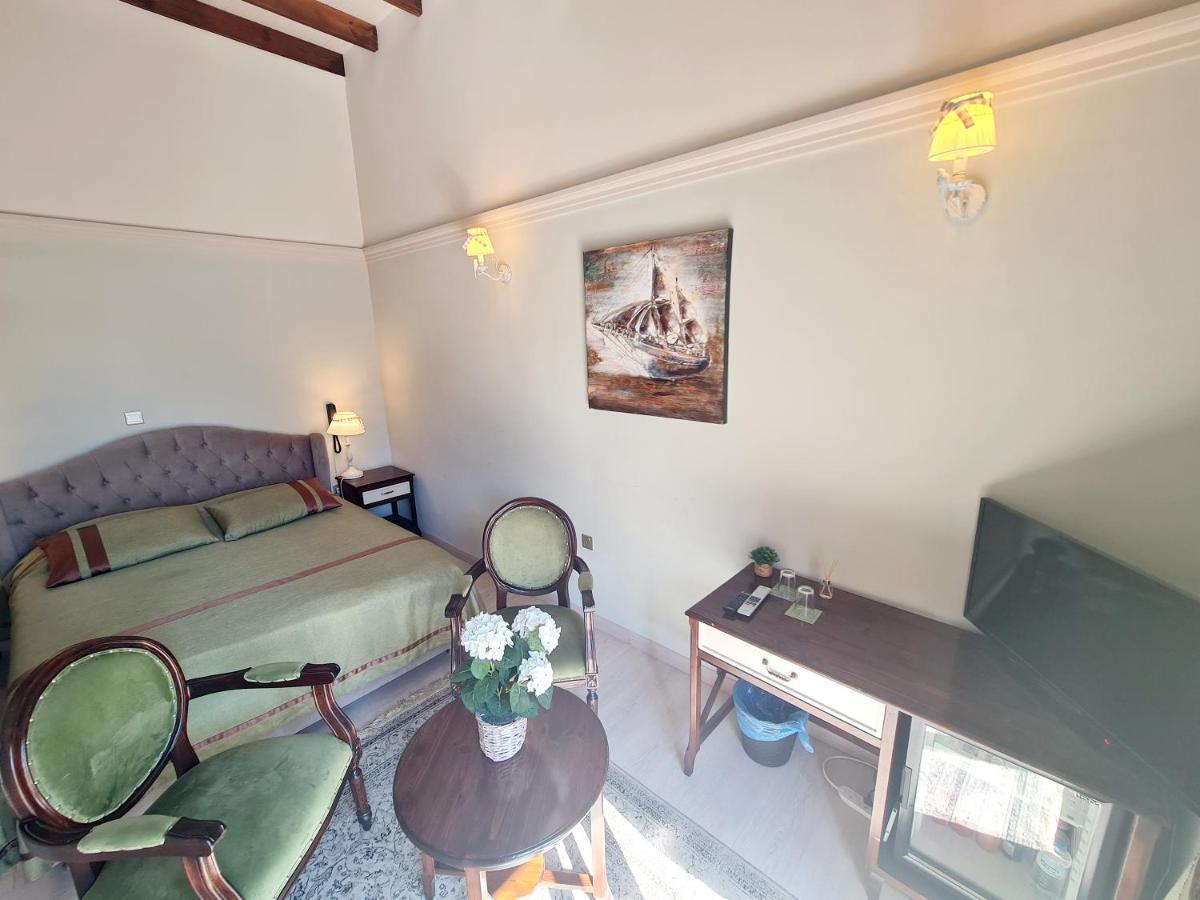 Sofia Boutique Hotel Kerýnia Eksteriør bilde