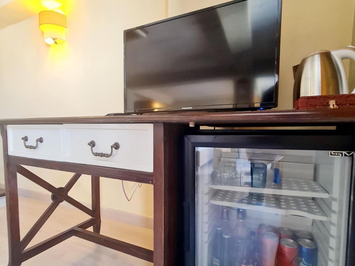 Sofia Boutique Hotel Kerýnia Eksteriør bilde